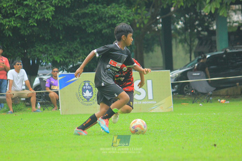 ijl u11 100526 jips soccer vs gagak muda