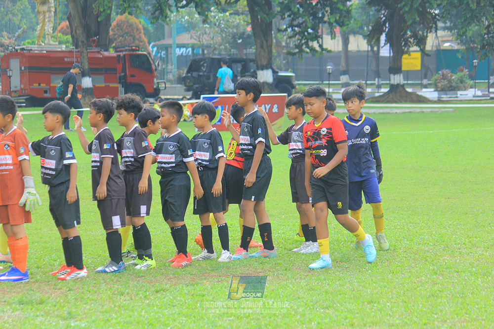 ijl u11 100526 jips soccer vs gagak muda