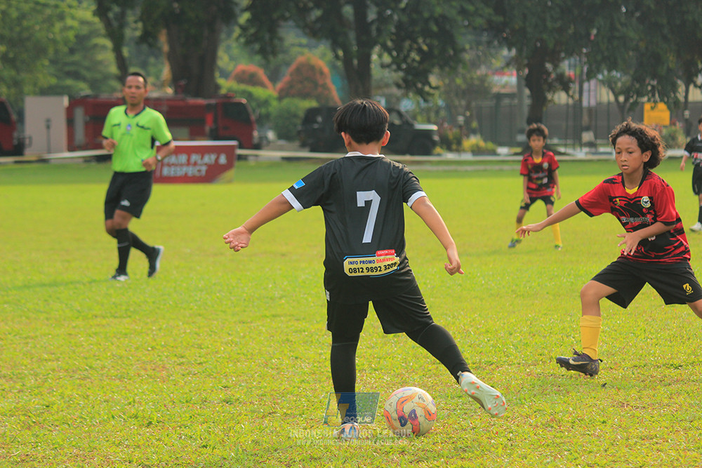 ijl u11 100526 jips soccer vs gagak muda