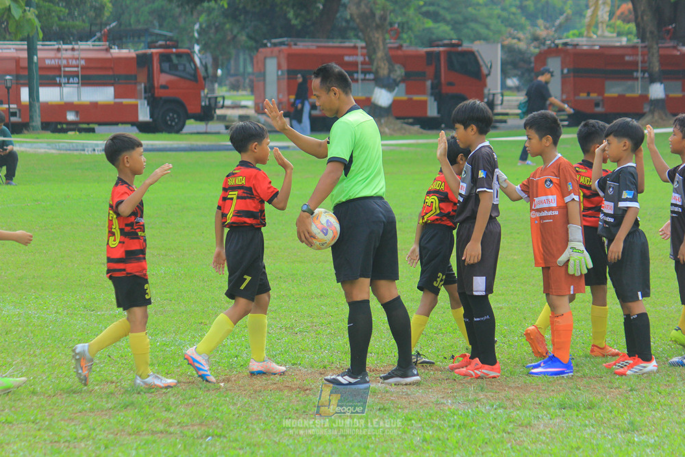 ijl u11 100526 jips soccer vs gagak muda