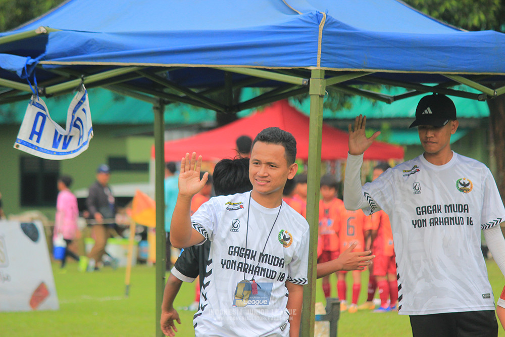 ijl u11 100526 jips soccer vs gagak muda