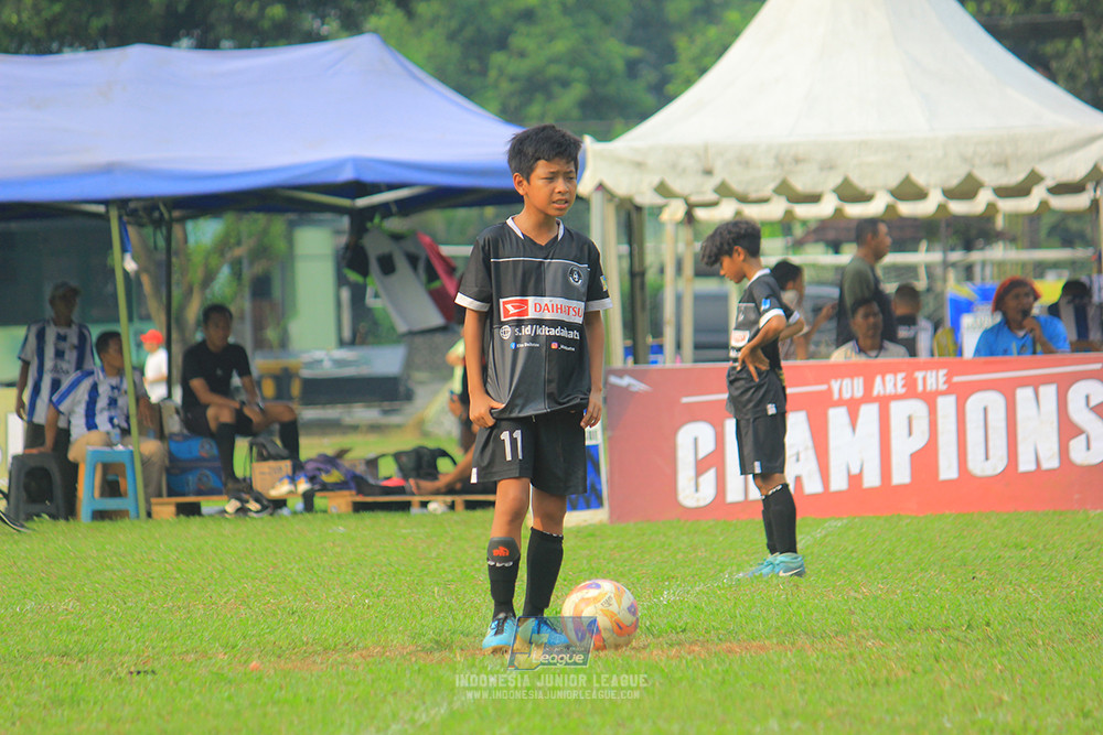 ijl u11 100526 jips soccer vs gagak muda