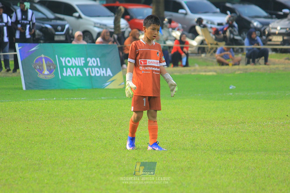 ijl u11 100526 jips soccer vs gagak muda