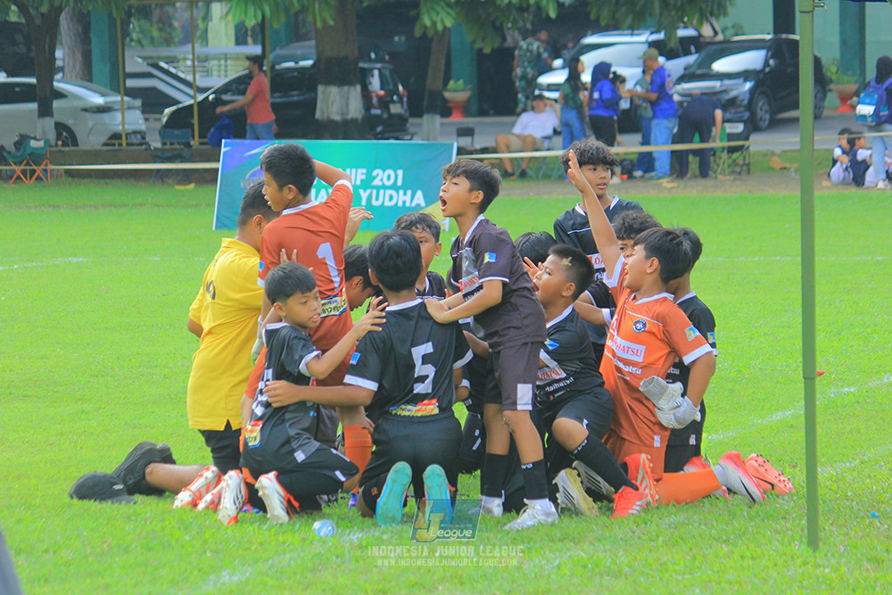 ijl u11 100526 jips soccer vs gagak muda