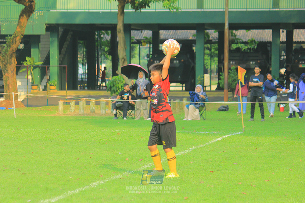 ijl u11 100526 jips soccer vs gagak muda