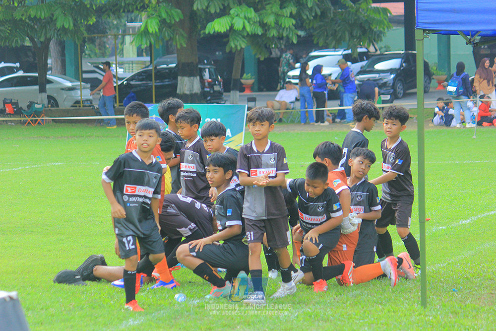 ijl u11 100526 jips soccer vs gagak muda