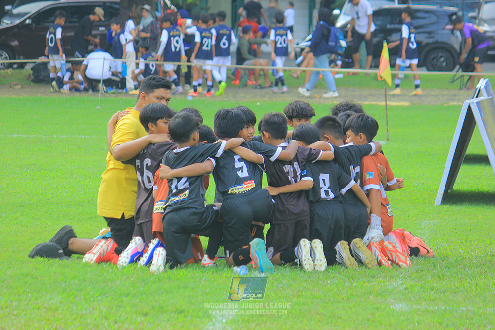 ijl u11 100526 jips soccer vs gagak muda