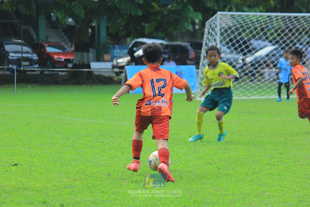 ijl u11 100526 karawang youth soccer vs maesa pararaider army