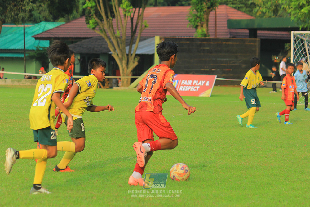 ijl u11 100526 karawang youth soccer vs maesa pararaider army