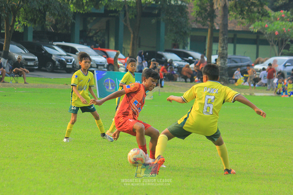 ijl u11 100526 karawang youth soccer vs maesa pararaider army