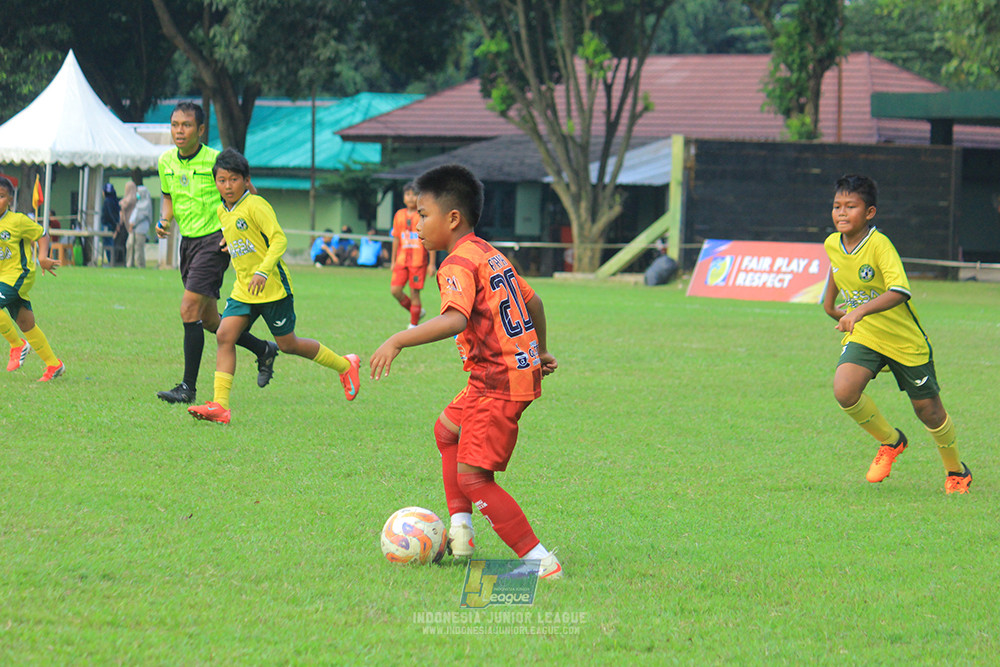 ijl u11 100526 karawang youth soccer vs maesa pararaider army