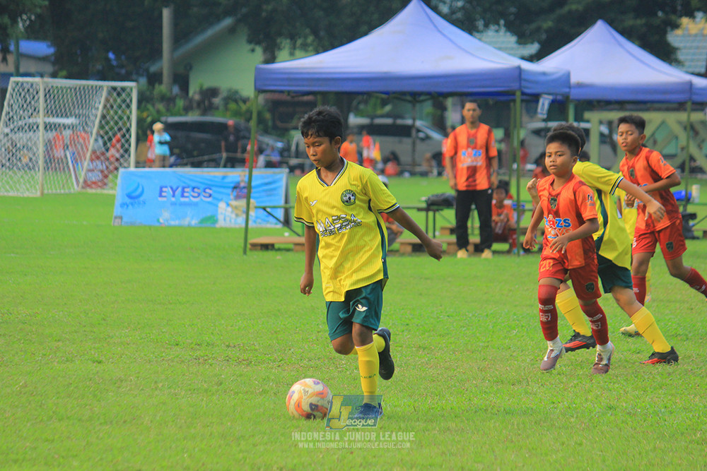 ijl u11 100526 karawang youth soccer vs maesa pararaider army