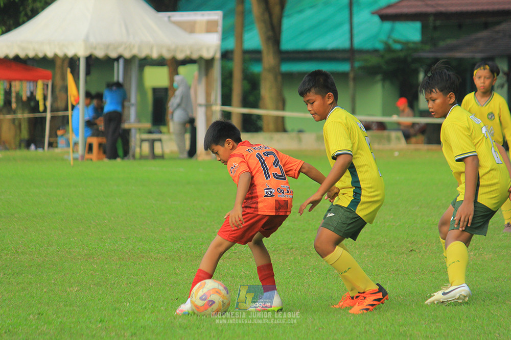 ijl u11 100526 karawang youth soccer vs maesa pararaider army