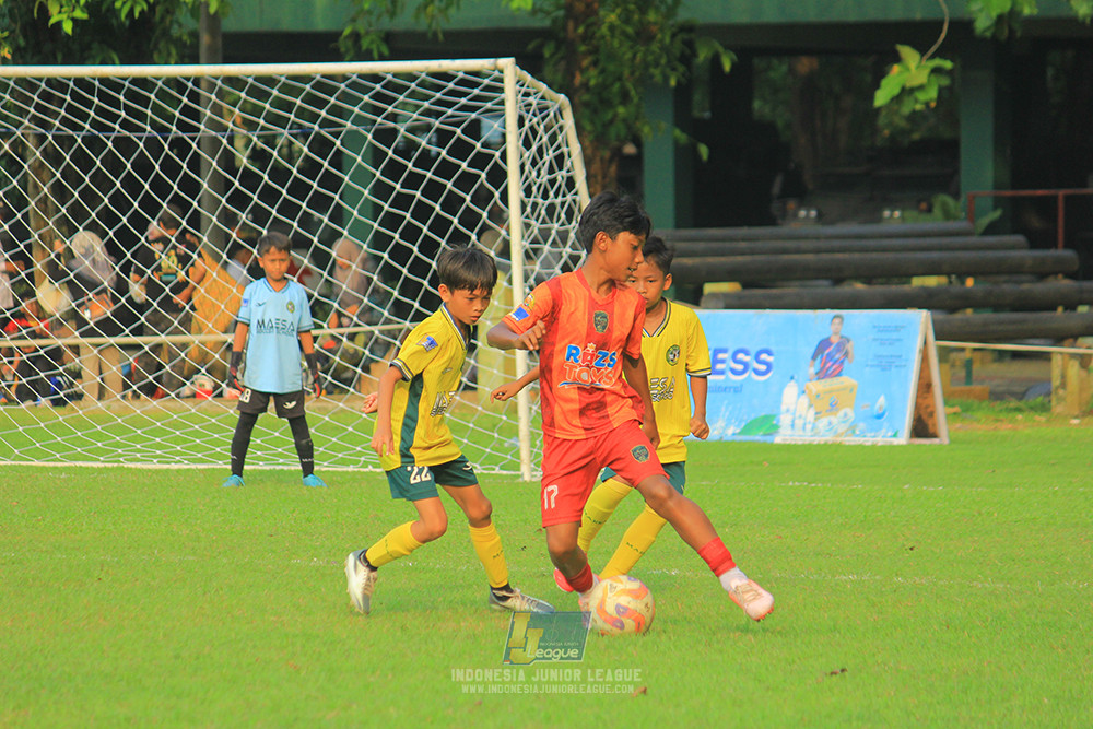 ijl u11 100526 karawang youth soccer vs maesa pararaider army