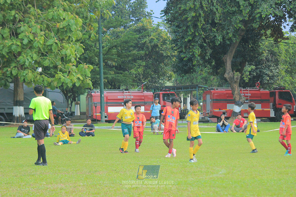 ijl u11 100526 karawang youth soccer vs maesa pararaider army