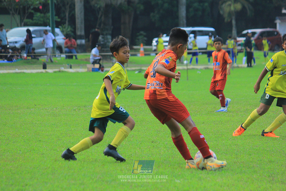 ijl u11 100526 karawang youth soccer vs maesa pararaider army