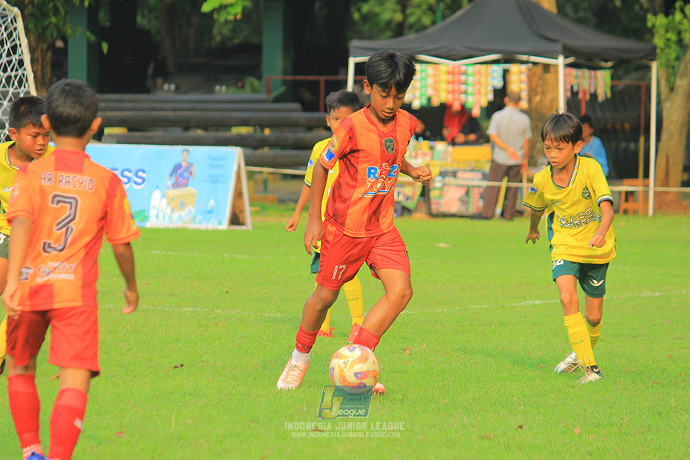 ijl u11 100526 karawang youth soccer vs maesa pararaider army