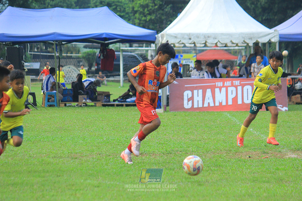 ijl u11 100526 karawang youth soccer vs maesa pararaider army