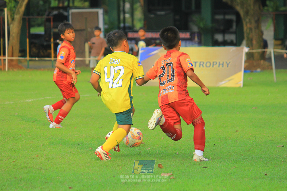 ijl u11 100526 karawang youth soccer vs maesa pararaider army