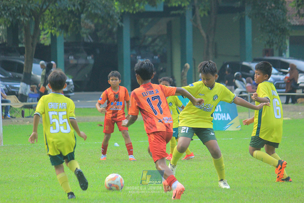 ijl u11 100526 karawang youth soccer vs maesa pararaider army