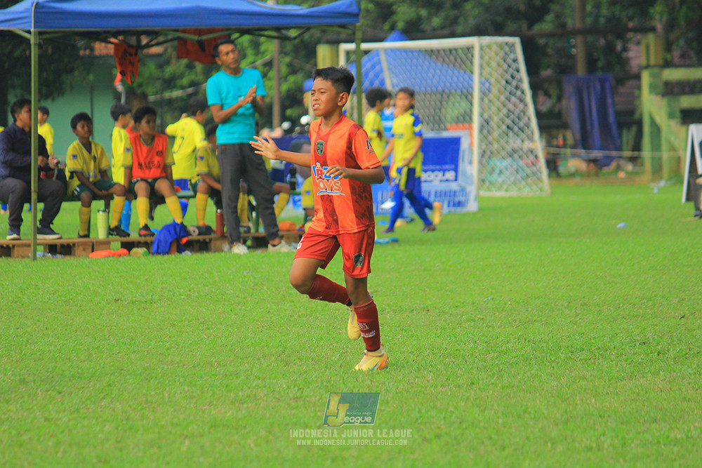 ijl u11 100526 karawang youth soccer vs maesa pararaider army