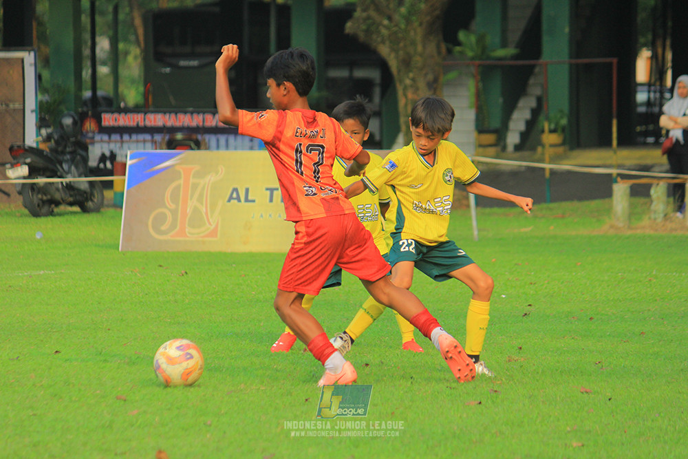ijl u11 100526 karawang youth soccer vs maesa pararaider army