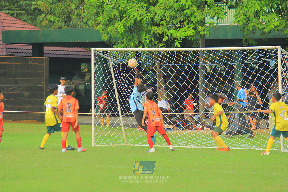 ijl u11 100526 karawang youth soccer vs maesa pararaider army