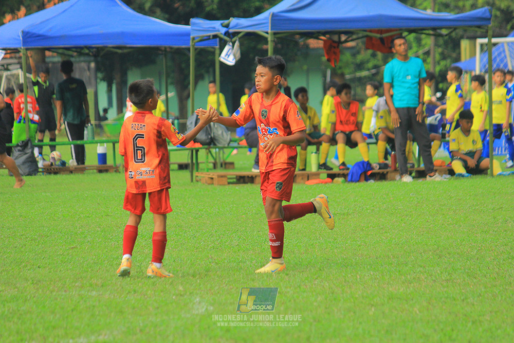 ijl u11 100526 karawang youth soccer vs maesa pararaider army
