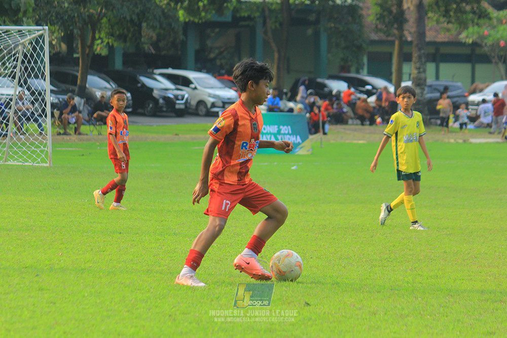 ijl u11 100526 karawang youth soccer vs maesa pararaider army