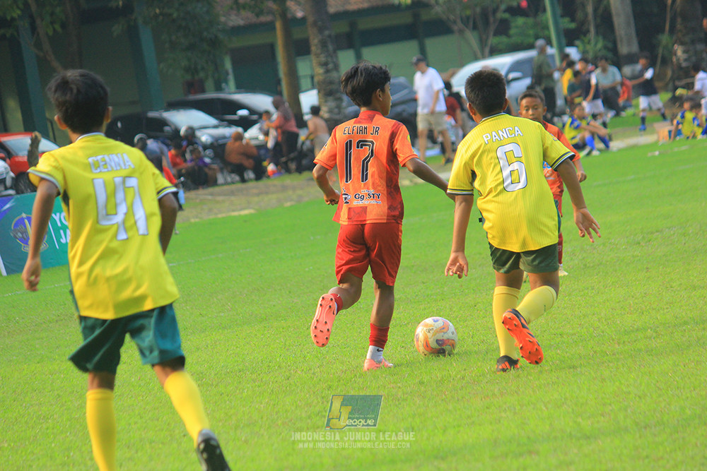 ijl u11 100526 karawang youth soccer vs maesa pararaider army