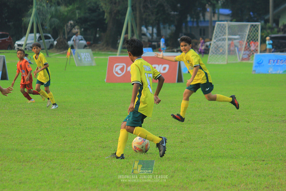 ijl u11 100526 karawang youth soccer vs maesa pararaider army