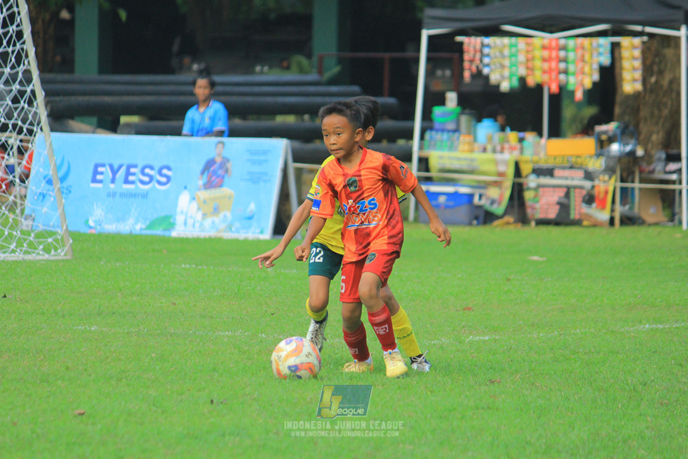 ijl u11 100526 karawang youth soccer vs maesa pararaider army