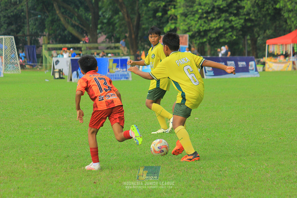ijl u11 100526 karawang youth soccer vs maesa pararaider army