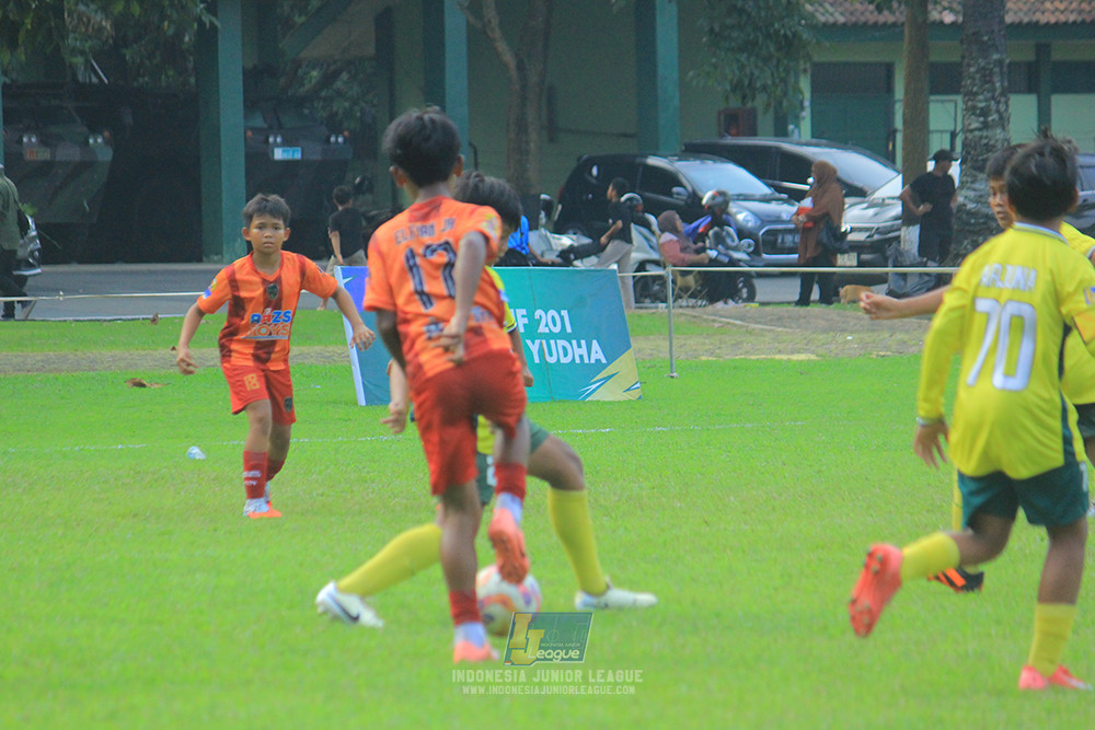 ijl u11 100526 karawang youth soccer vs maesa pararaider army