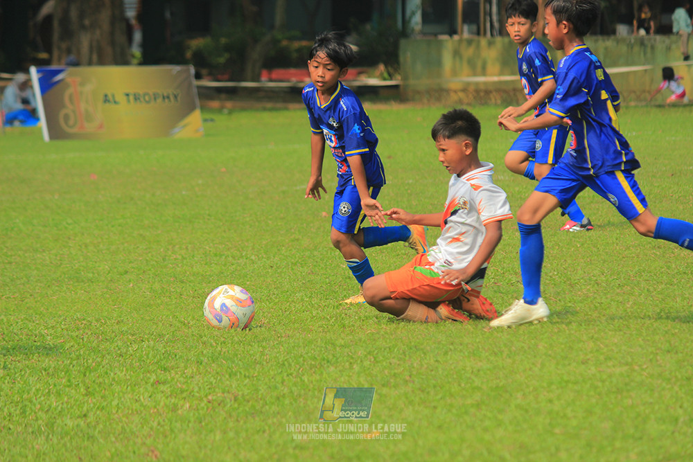 ijl u11 100526 khenzi united vs provision soccer school