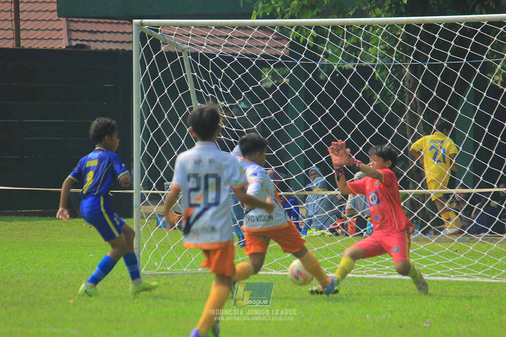 ijl u11 100526 khenzi united vs provision soccer school