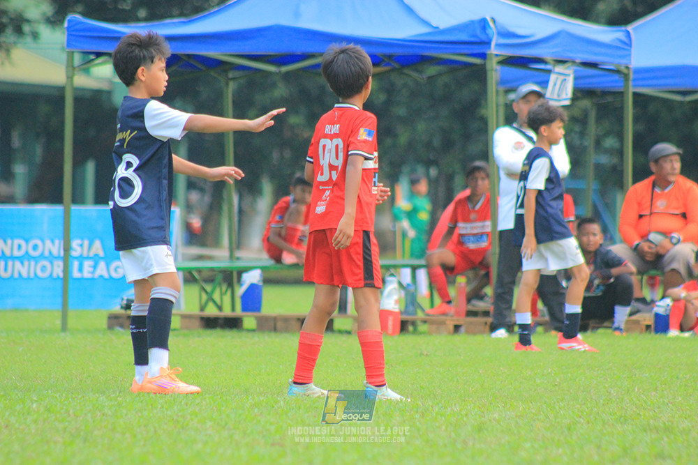 ijl u11 100526 kids soccer family vs fff academy blue