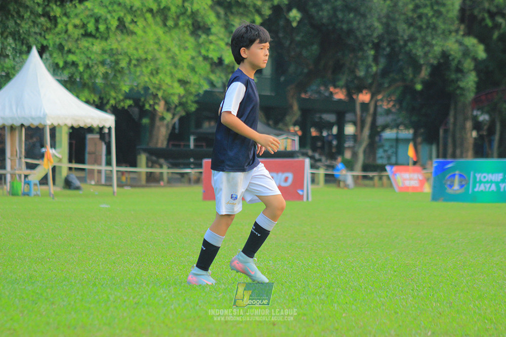 ijl u11 100526 kids soccer family vs fff academy blue