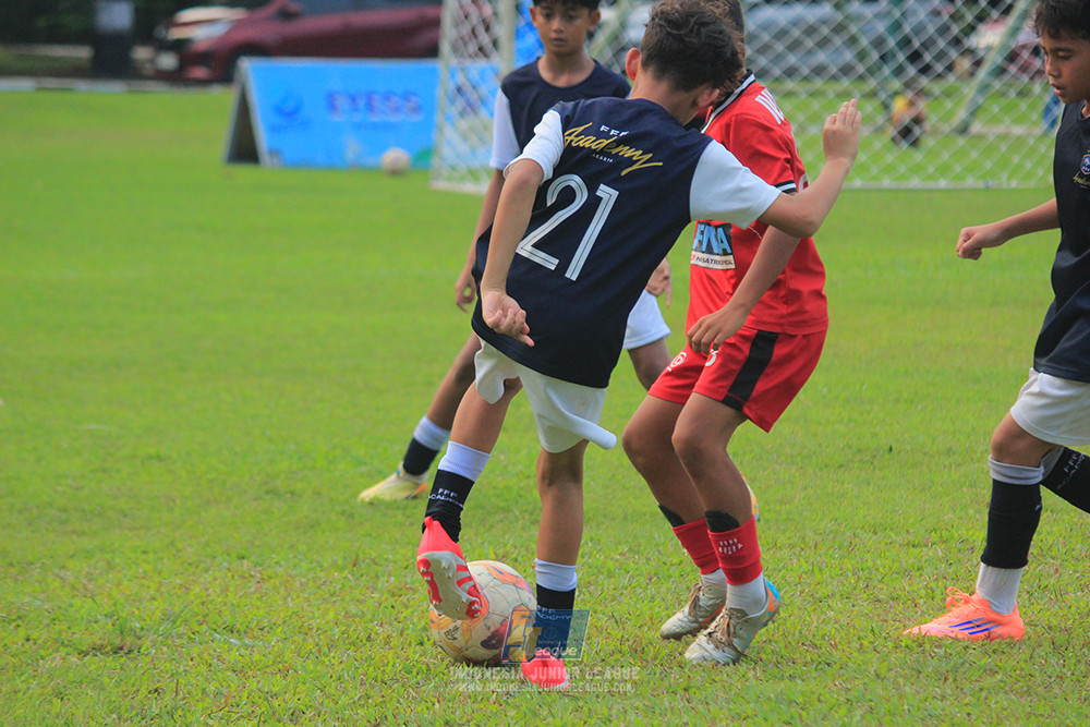 ijl u11 100526 kids soccer family vs fff academy blue