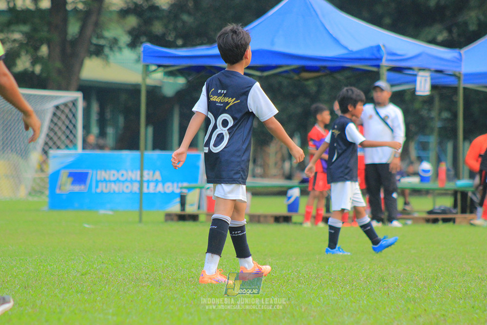ijl u11 100526 kids soccer family vs fff academy blue