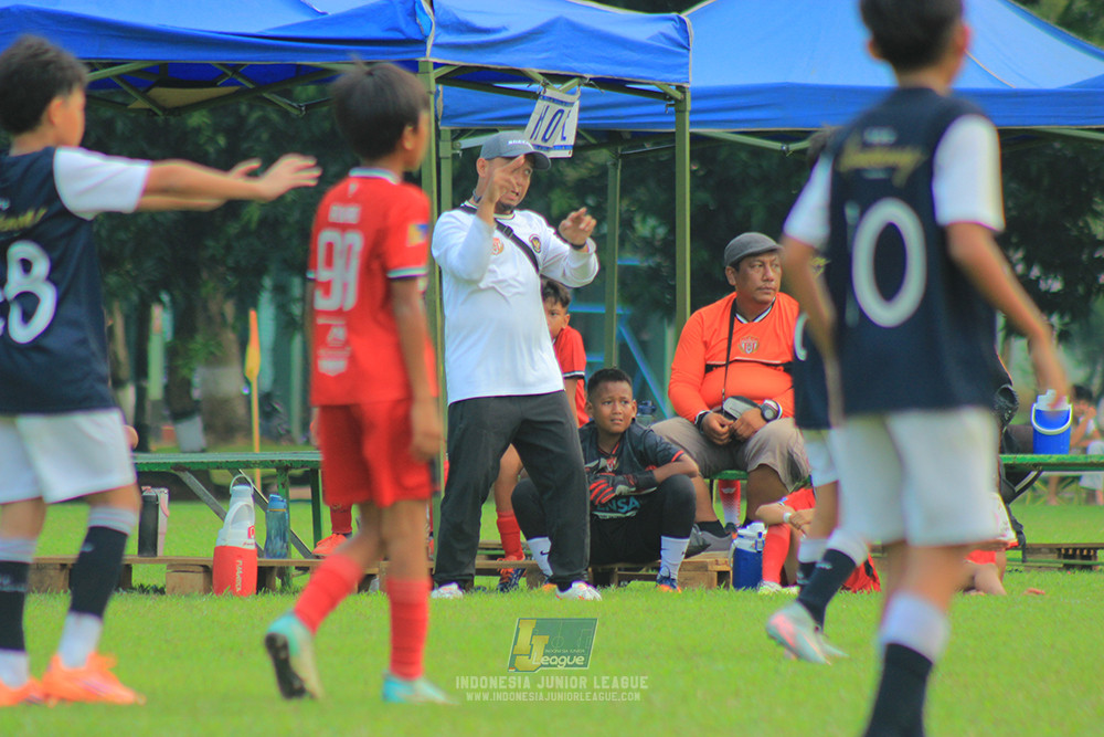ijl u11 100526 kids soccer family vs fff academy blue