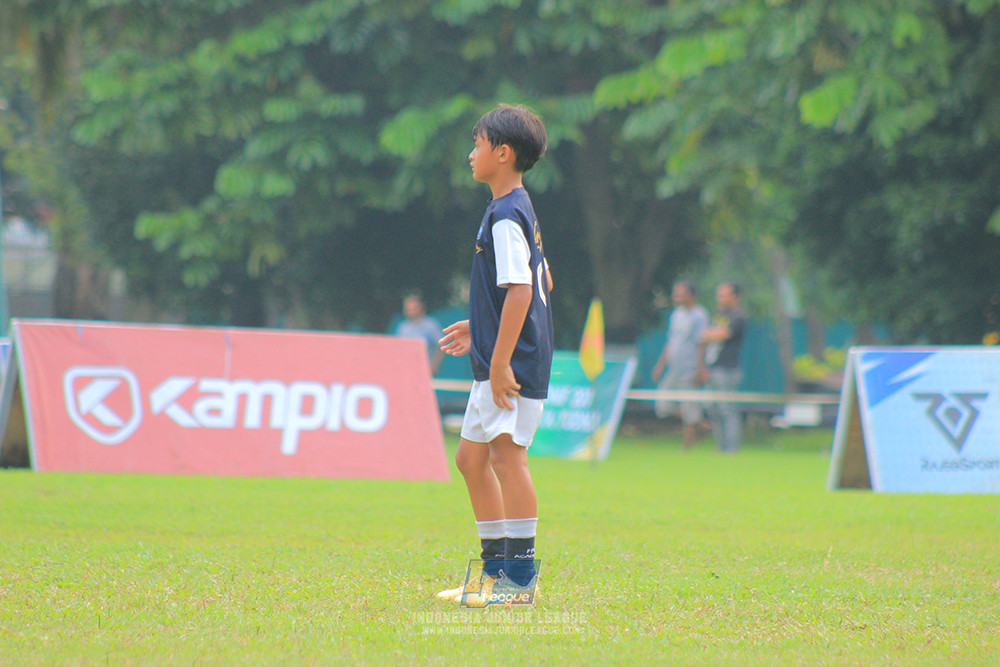 ijl u11 100526 kids soccer family vs fff academy blue