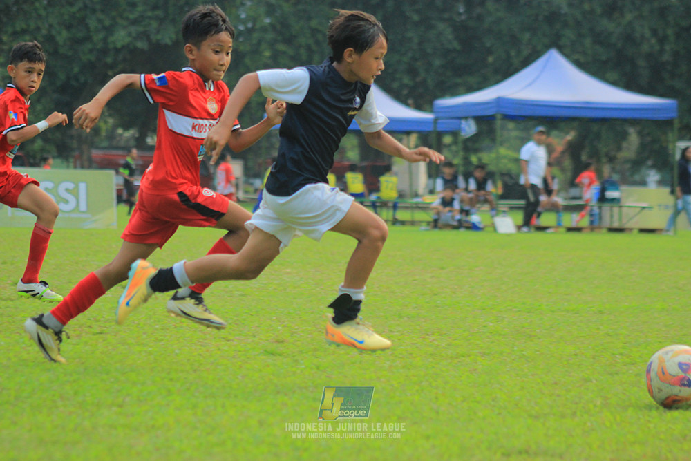 ijl u11 100526 kids soccer family vs fff academy blue