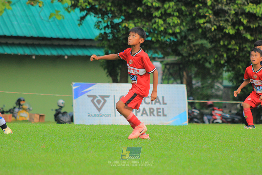 ijl u11 100526 kids soccer family vs fff academy blue