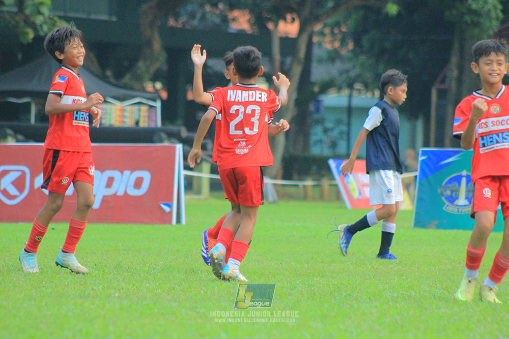 ijl u11 100526 kids soccer family vs fff academy blue