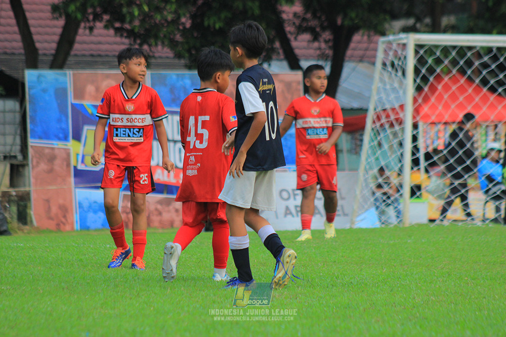 ijl u11 100526 kids soccer family vs fff academy blue