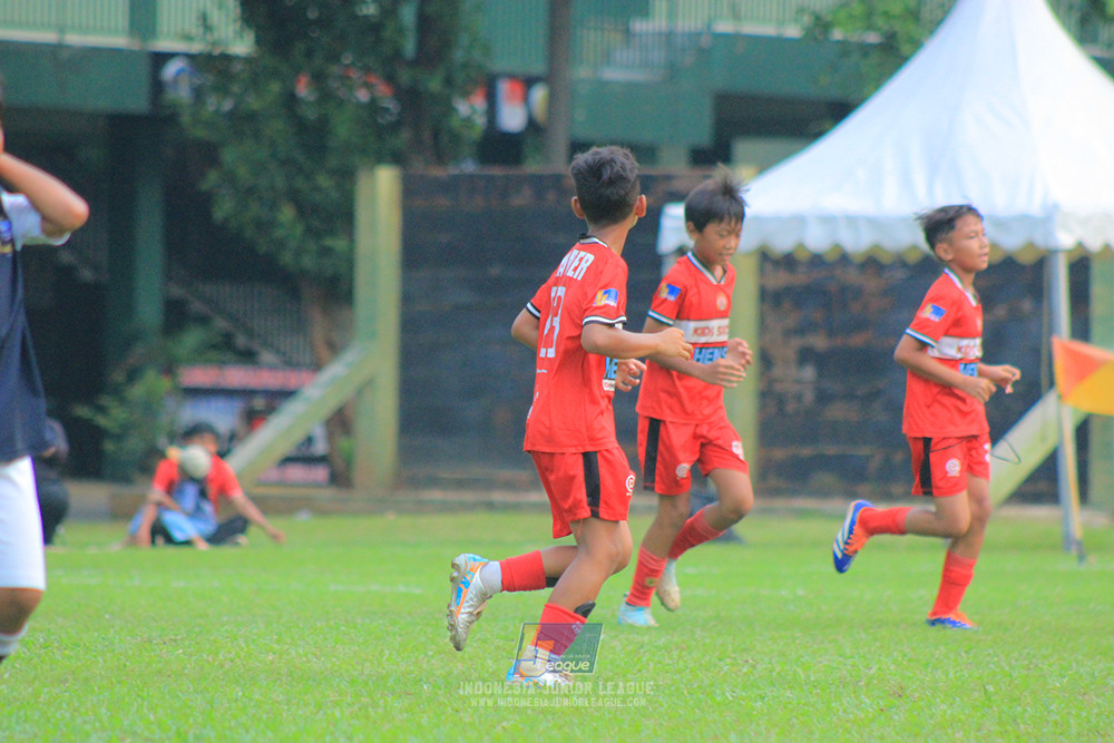 ijl u11 100526 kids soccer family vs fff academy blue