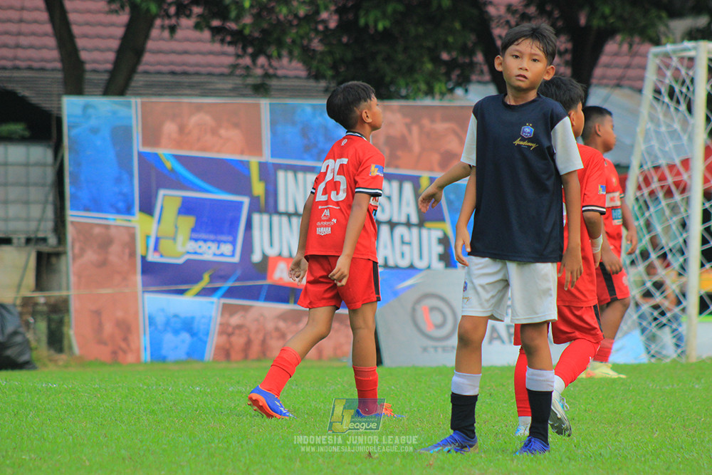 ijl u11 100526 kids soccer family vs fff academy blue