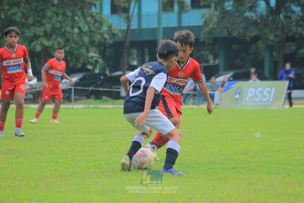 ijl u11 100526 kids soccer family vs fff academy blue