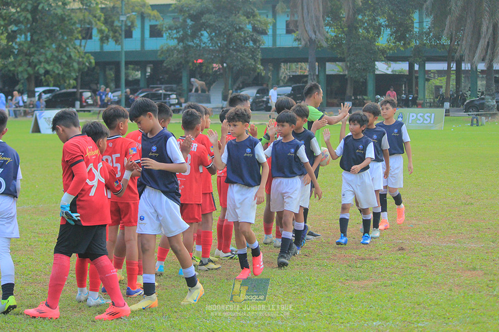 ijl u11 100526 kids soccer family vs fff academy blue